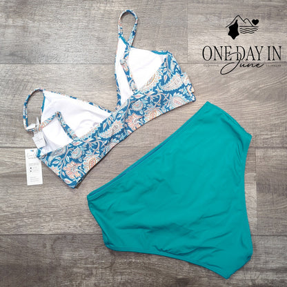 Cupshe Twist Front high Waist Bikini Swimsuit Size L