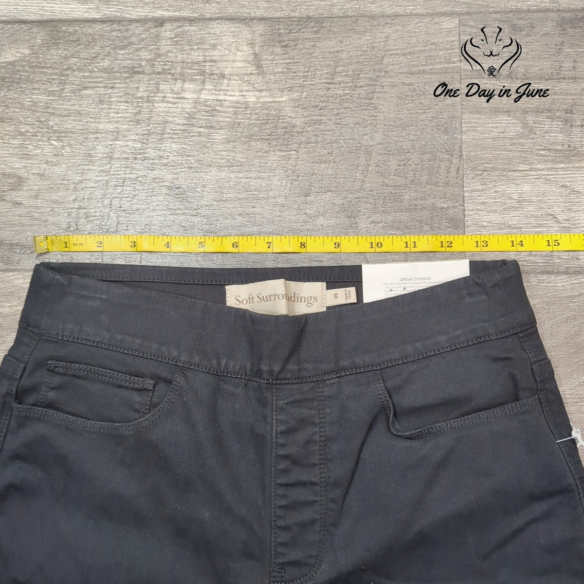 Soft Surroundings Ultimate Denim Pull On Straight Crop Jeans Black NWT Size XS