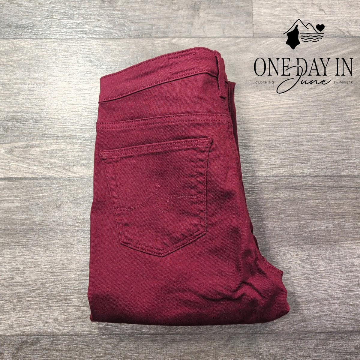 AG Adriano Goldschmied The Legging Ankle Super Skinny Jeans Burgundy NWT Size 4