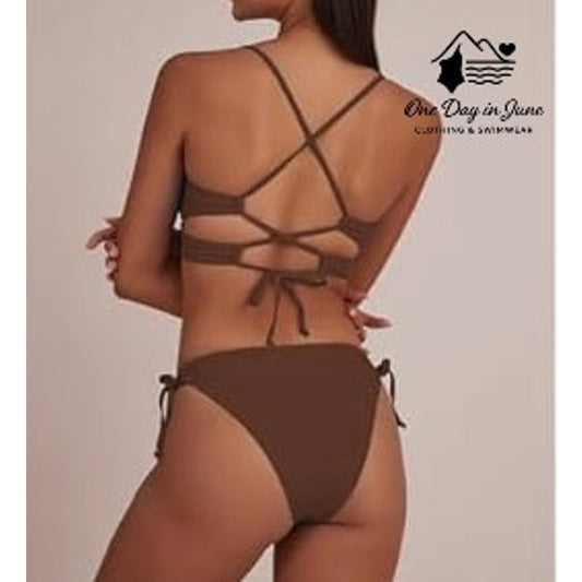 CHYRII Strappy Keyhooe Tie Side Bikini Swimsuit Size L