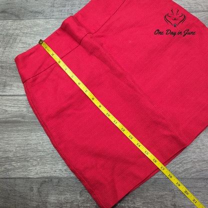 Loft Textured 2 Pocket Mini Skirt Size 2