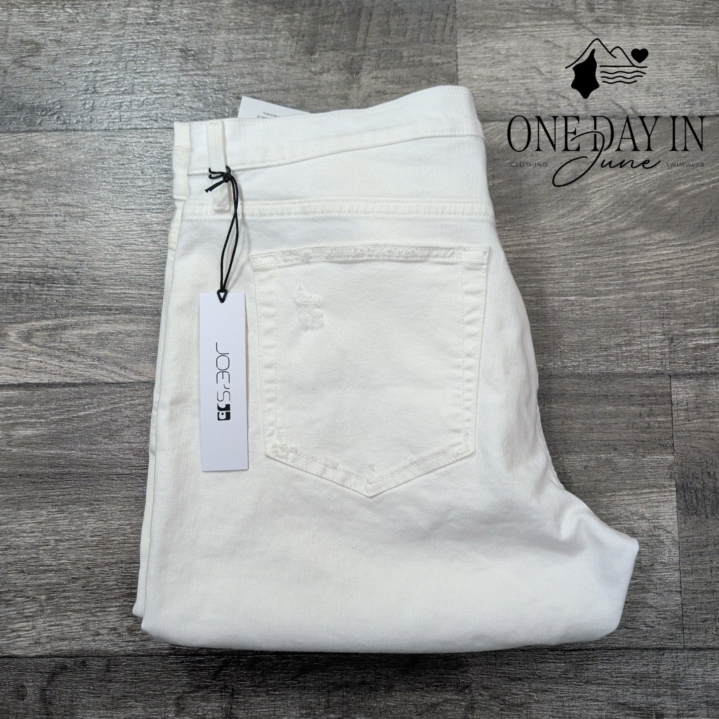 Joe's Jeans Joe's Jeans The Asher White Distressed Slim Fit NWT $218 Size 38X34