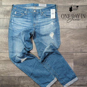 AG Adriano Goldschmied The Stilt Roll Up Distressed Cigarette Jeans NWT Size 4