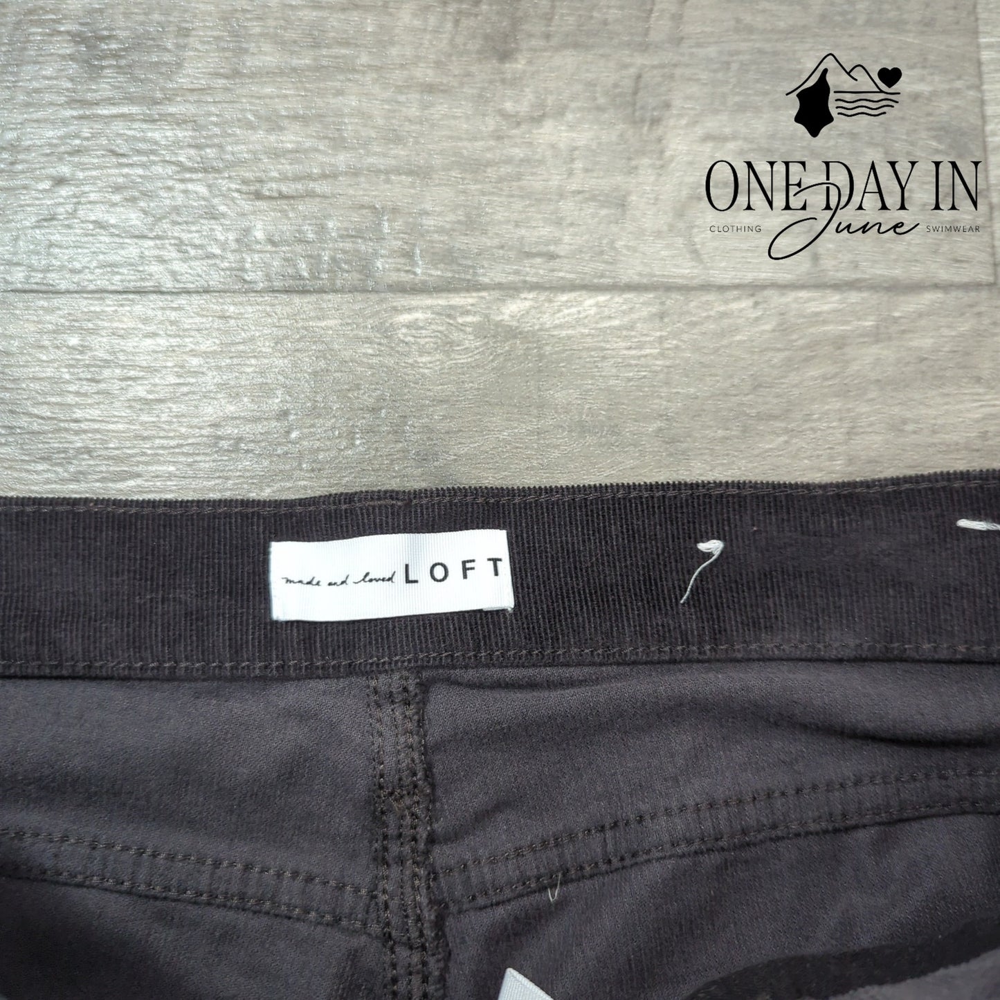 Loft High Rise Skinny Ankle Corduroy Pants Size 8