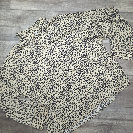 Ascot and Hart Long Sleeve Button Down Top Size XL