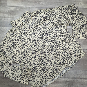 Ascot and Hart Leopard Animal Print Button Down Blouse Beige NWT Size XL