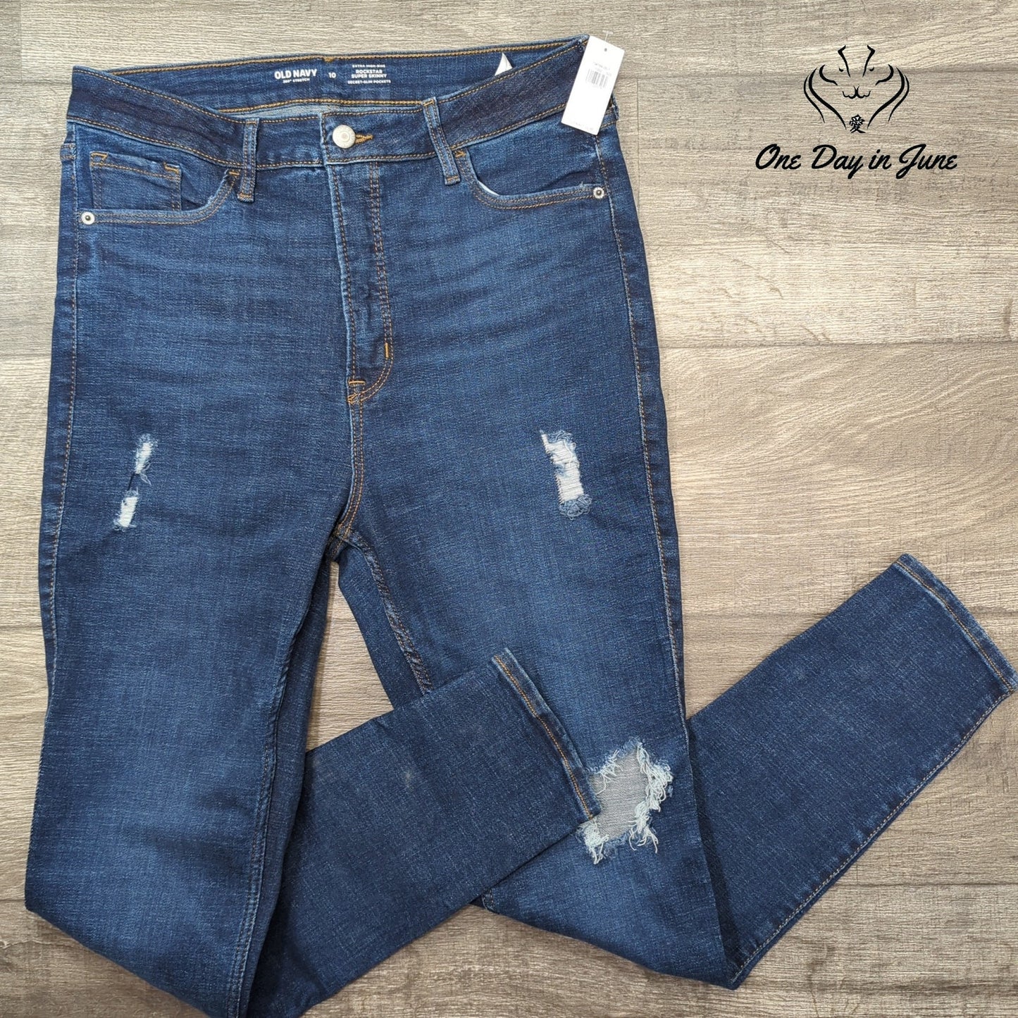 Old Navy Extra High Rise Rockstar Super Skinny Jeans Size 10