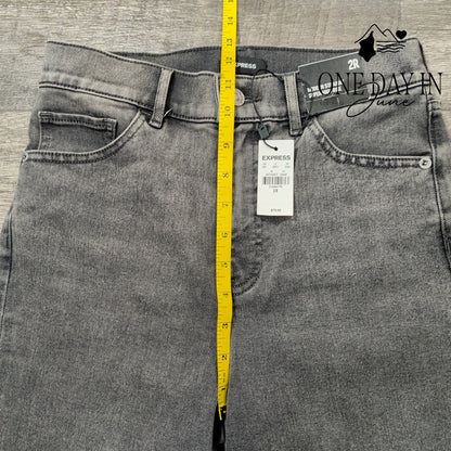 Express Modern Straight Super High Rise Jeans Size 2