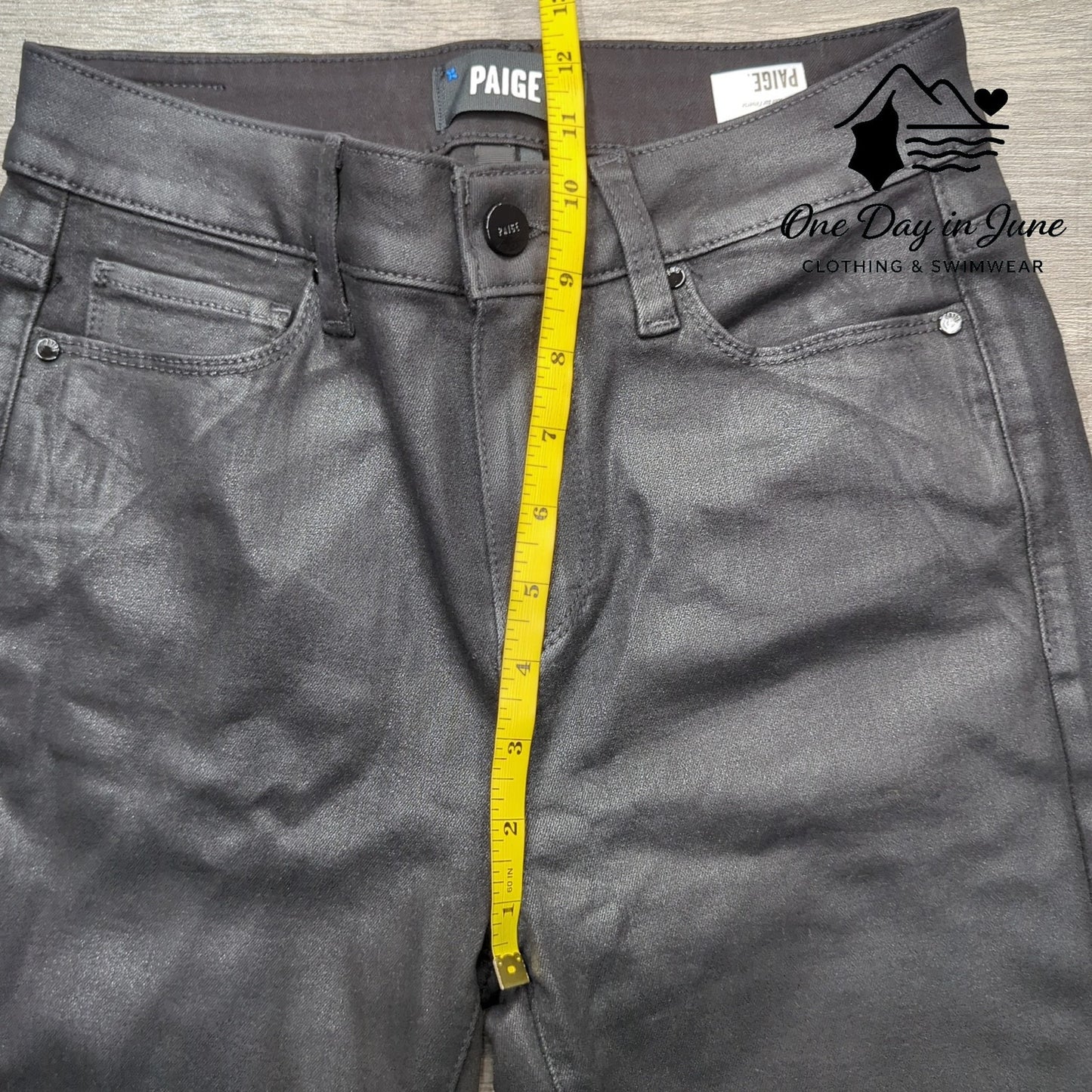 Paige Cindy Coated Denim Crop Jeans Size 26 (2)