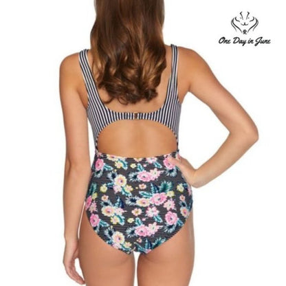 Arizona Jean Co. Juniors One Piece Size XL