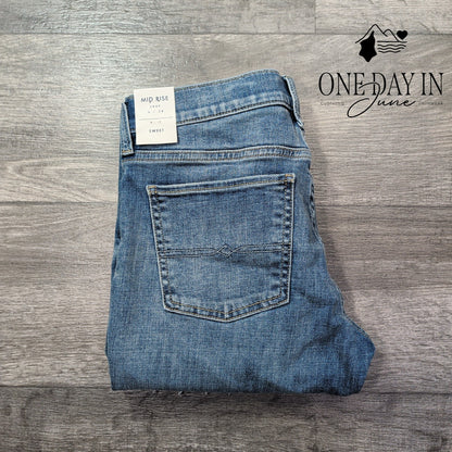 Lucky Brand Mid Rise Sweet Crop Jeans Blue Raw Hem NWT Size 6