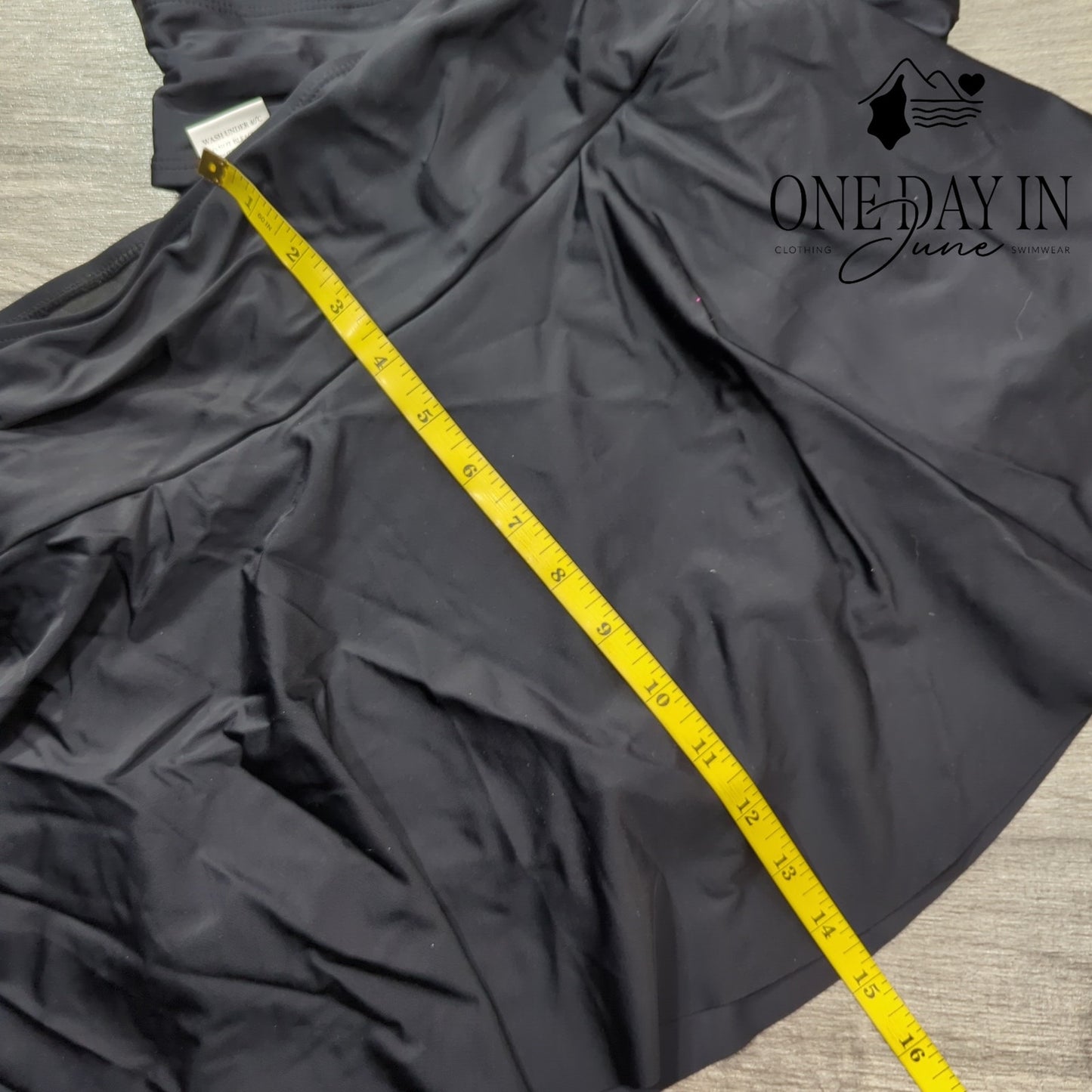 CharmLeaks Skirted Bikini Swimsuit Size S