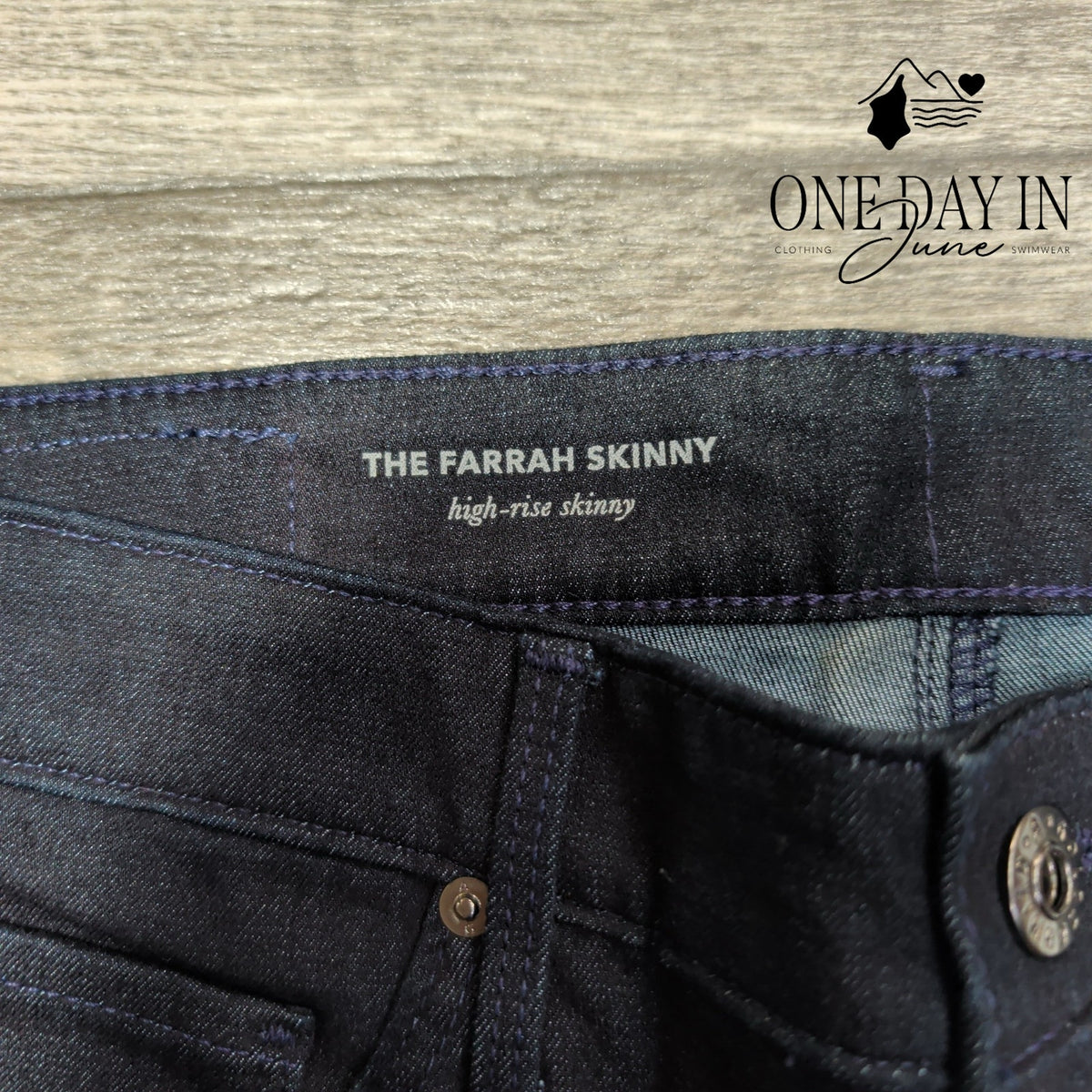 AG Adriano Goldschmied Farrah Skinny Contour 360 Dark Indigo NWT Size 4 (27)