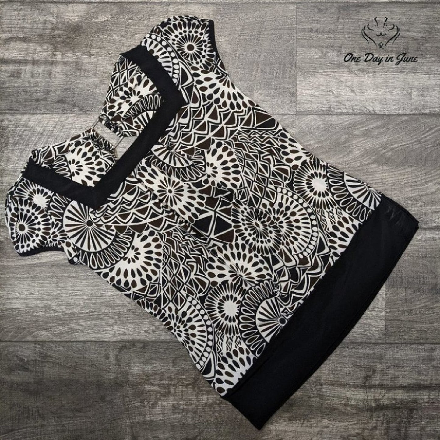 Cacama Open Back Square Neck Short Sleeve Top Size L