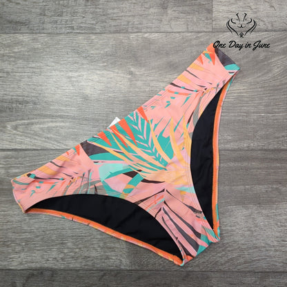 Cupshe Tropical Bikini Bottom Size L