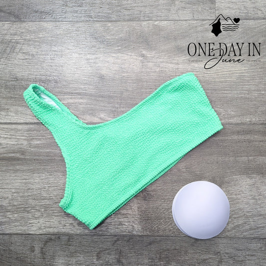 CharmLeaks Smocked One shoulder Bikini Top Size S