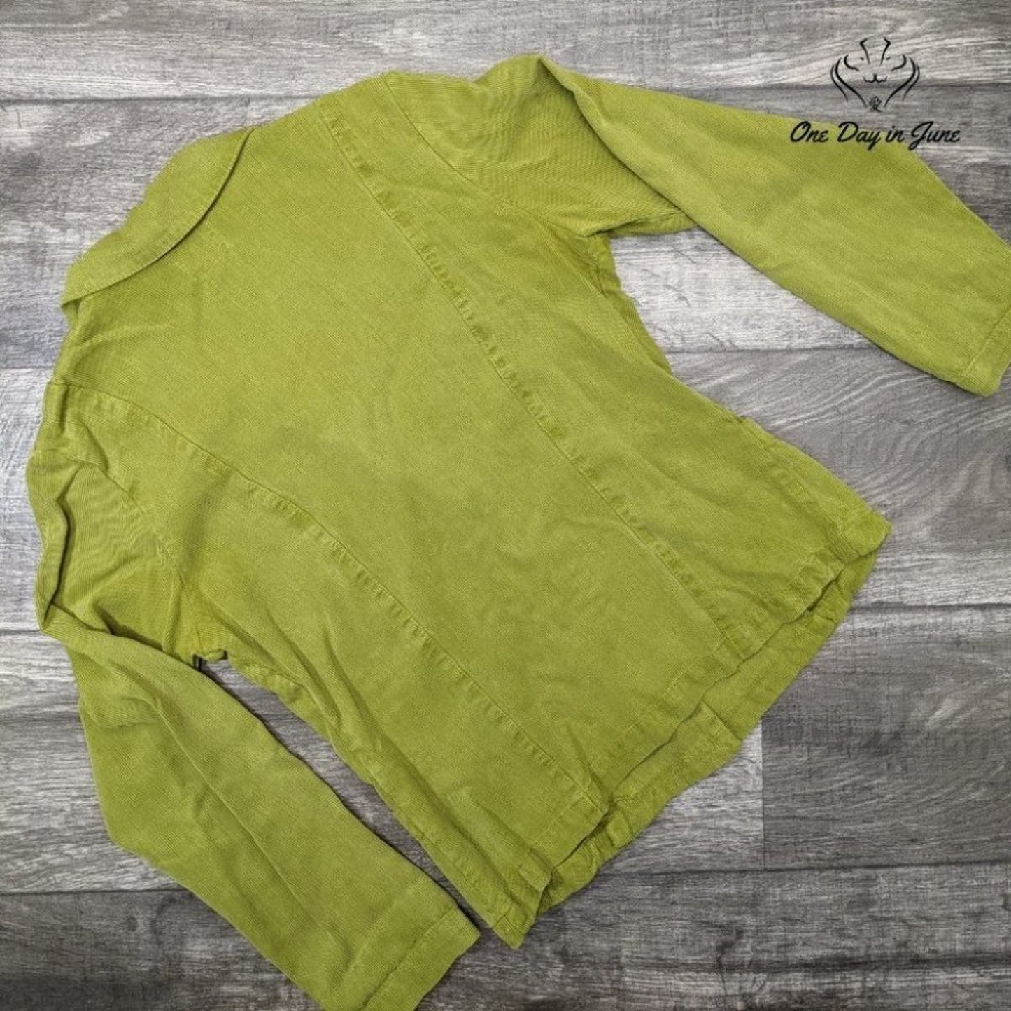 Via Vai by Pollero Women's 3 Button Corduroy Long Sleeve Jacket Size S