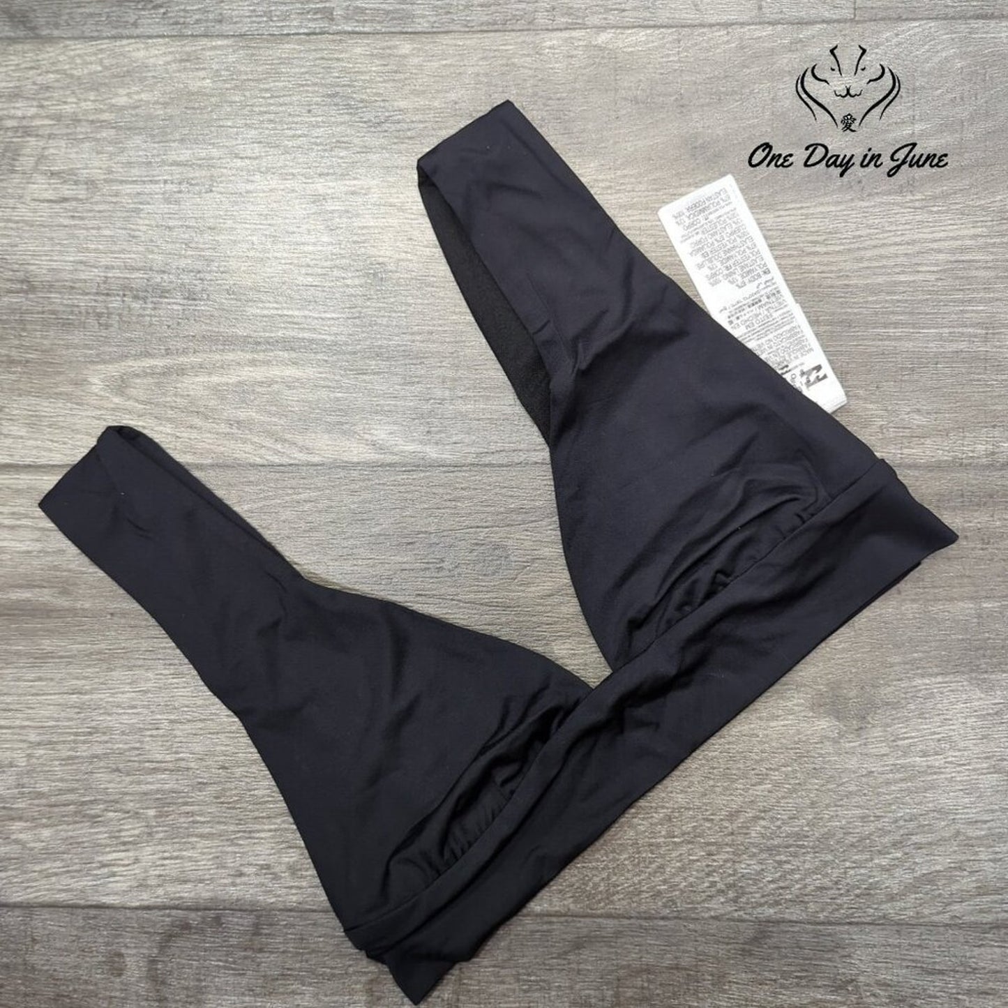 Billabong Sol Searcher Plunge Bikini Top Black Deep V Neck Swim NWT Size L