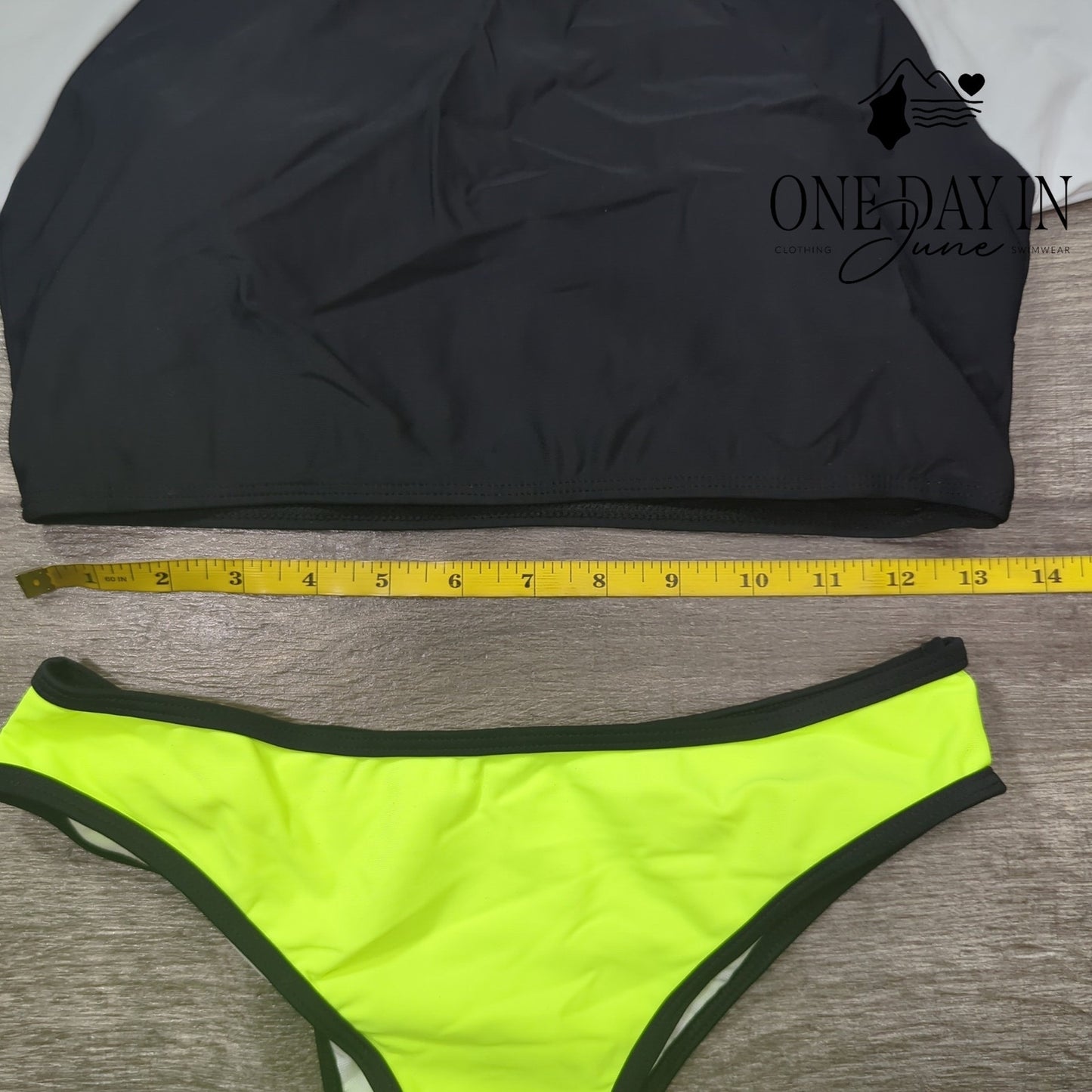 Aleumdr Crop Top Cheeky Bikini Swimsuit Size M