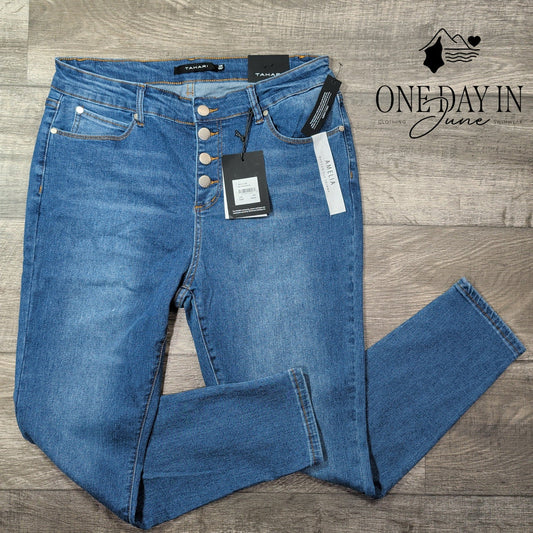 Tahari Amelia Rayon Denim Button Fly Skinny Jeans Blue NWT Size 16W
