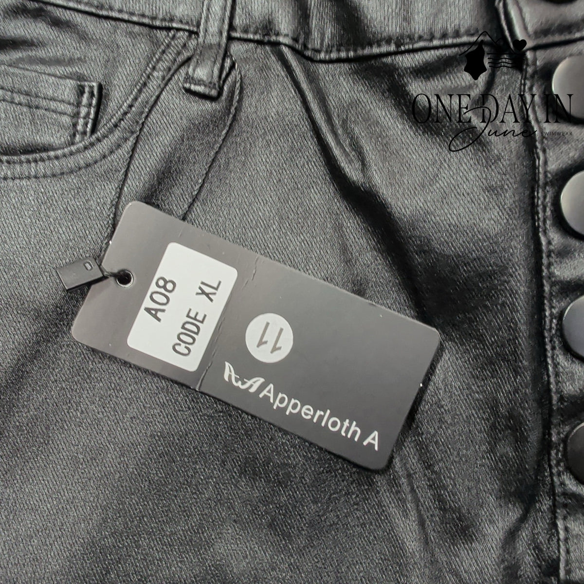Apperloth A Juniors Faux Leather Button Fly Skinny Pants Black Size 11