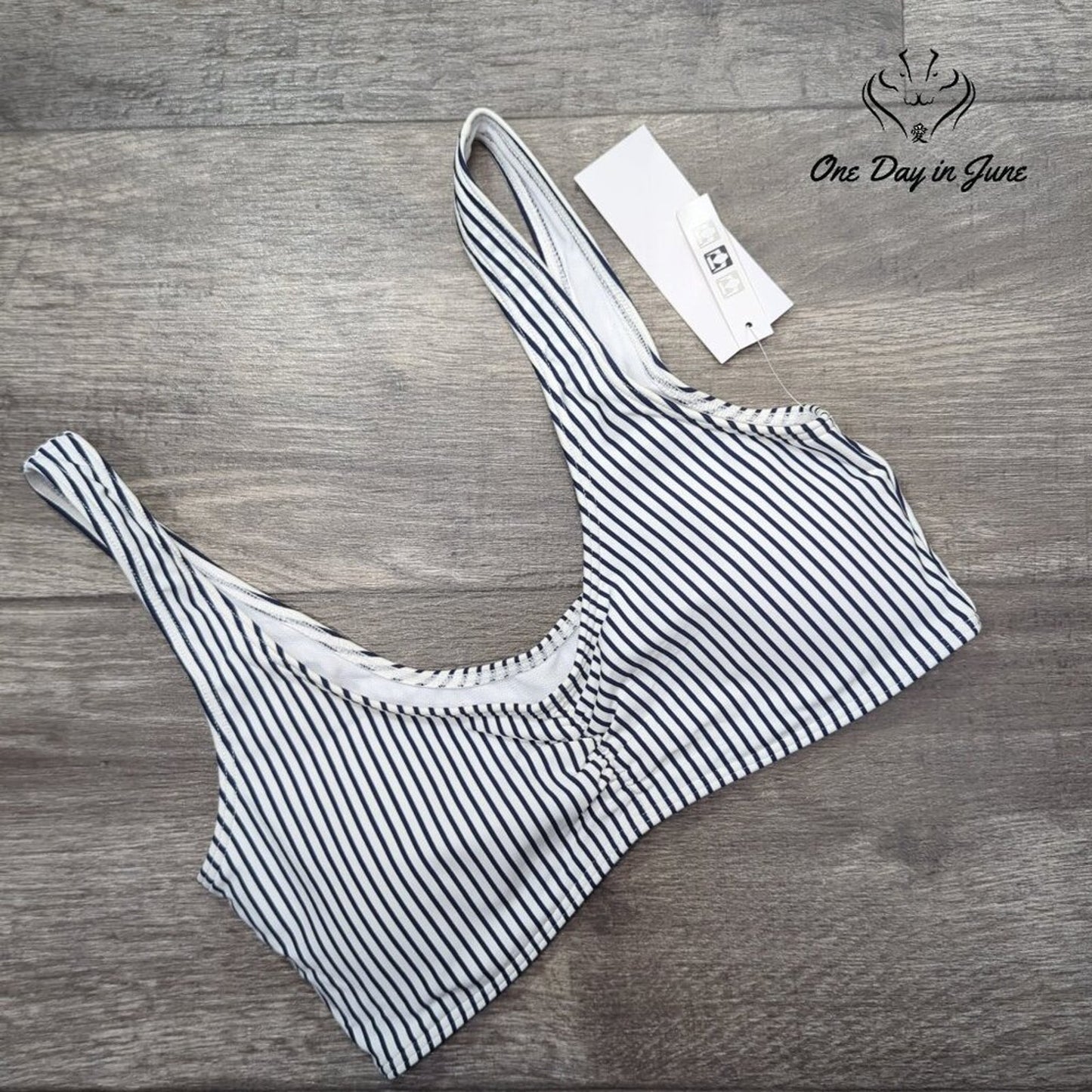 Roxy PT Beach Classics Athletic Bikini Top Navy White Stripe NWT $50 Size S