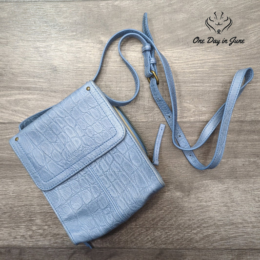 American Leather Blue Faux Allegator Shoulder Bag Size NA
