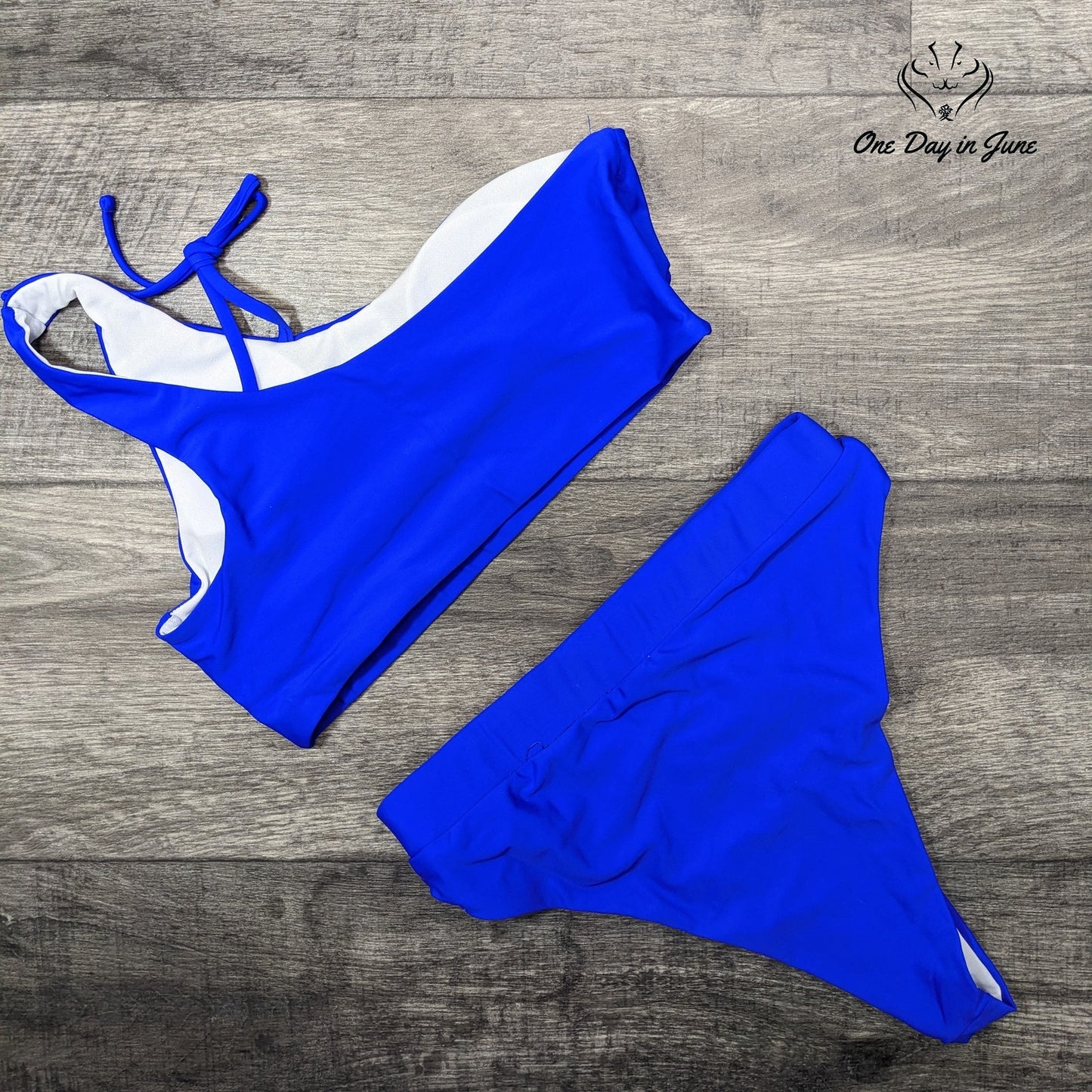 Lilosy Cutout One Shoulder Bikini Swimsuit Size M