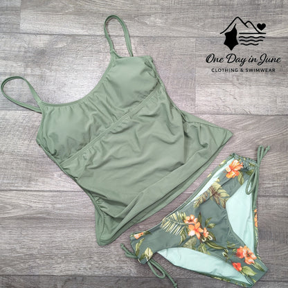 Cupshe Tie Side Tankini Swimsuit Size M