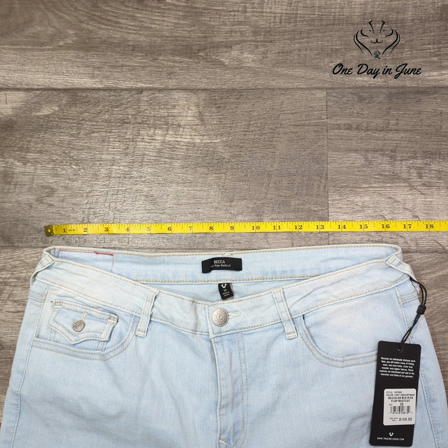 True Religion Becca Mid Rise Bootcut Jeans Size 32 (14)