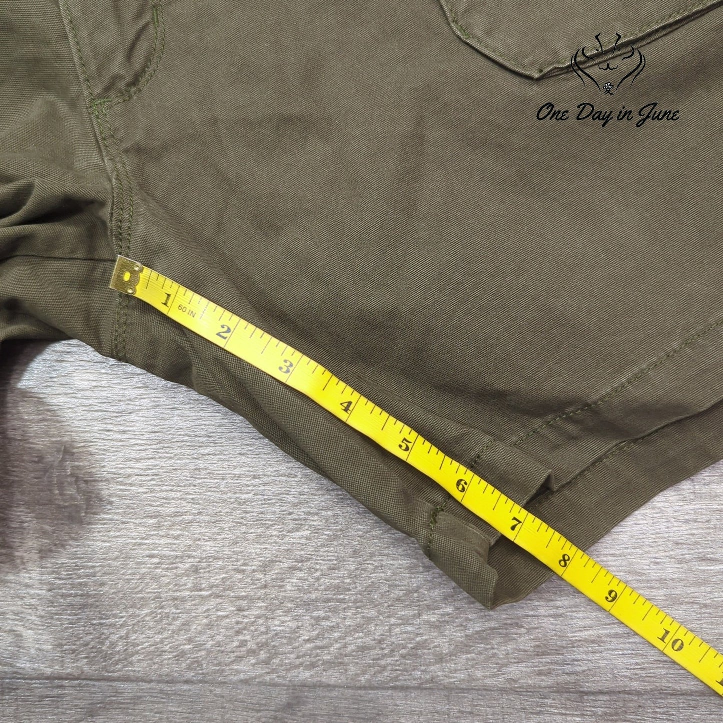 St. John's Bay Chino Shorts Size 40