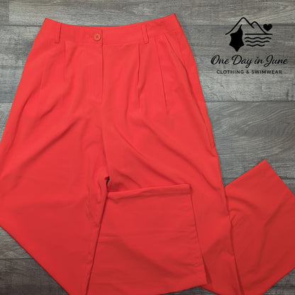 Timing Straight Leg Light Weight Pants Size S