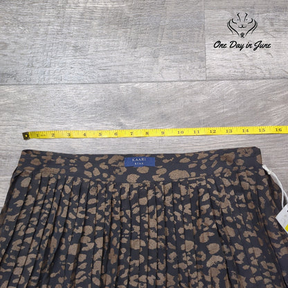 Kaari Blue Winter Bloom Leopard Print Pleated Midi Skirt NWT Size 8