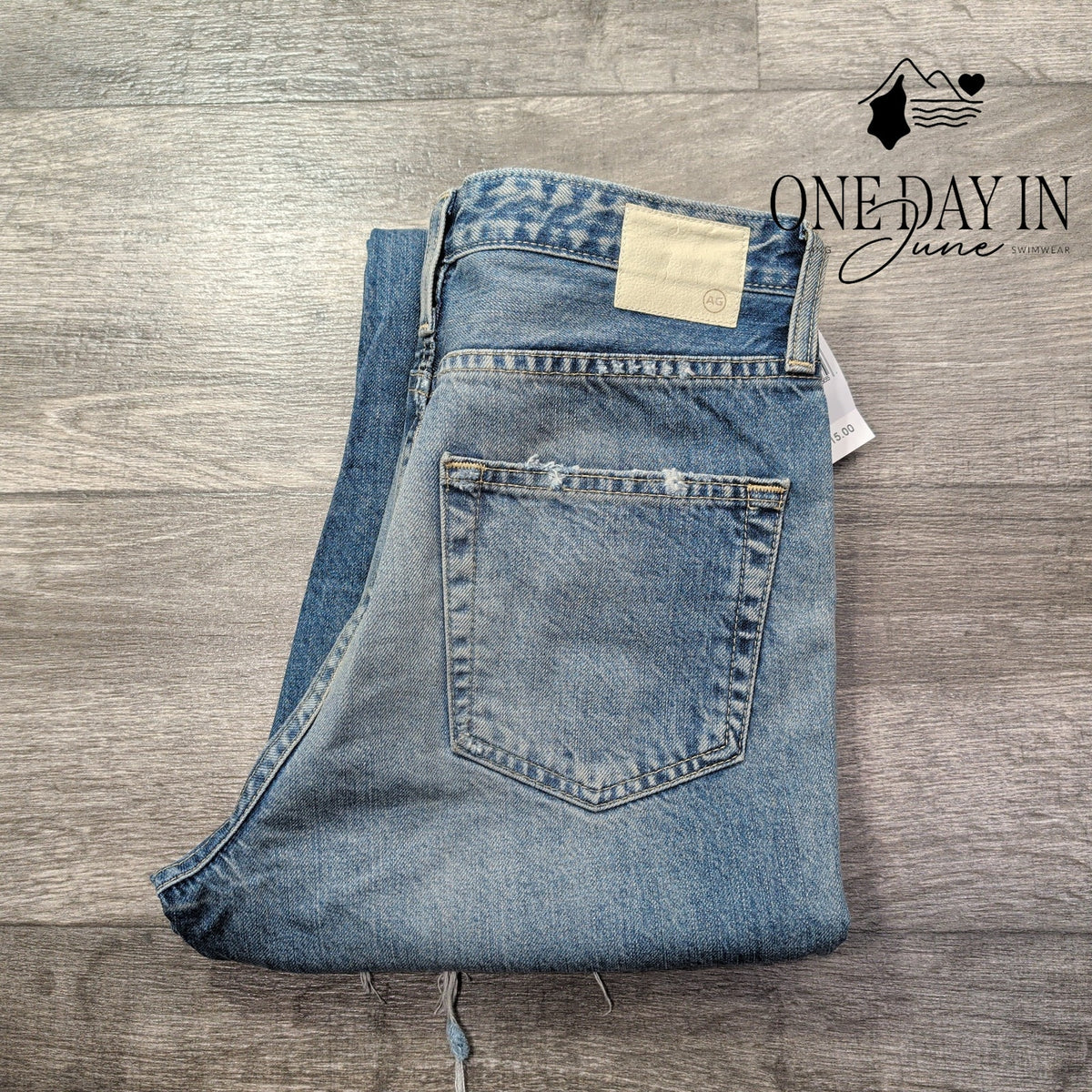 AG Adriano Goldschmied The Phoebe High Rise Tapered Distressed Jeans NWT Size 4
