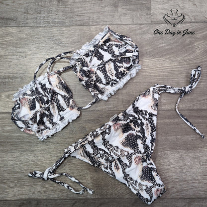 Urieo Hollow Out Tie Side Bikini Swimsuit Size L