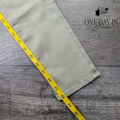 AG Adriano Goldschmied Farrah Skinny Ankle Jeans Sage Green NWT Size 2 (26)
