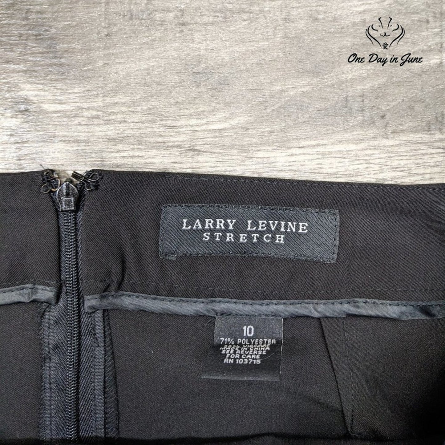 Larry Levine Stretch Tiered Skirt Size 10