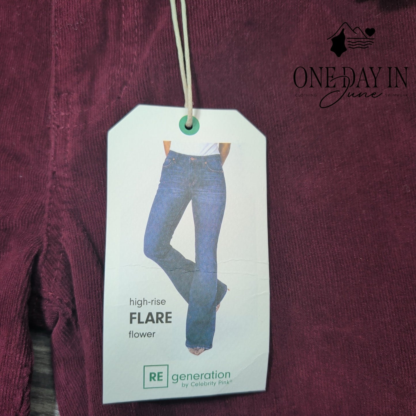 Celebrity Pink Juniors ReGeneration High Rise Flare Corduroy Pants Size 3
