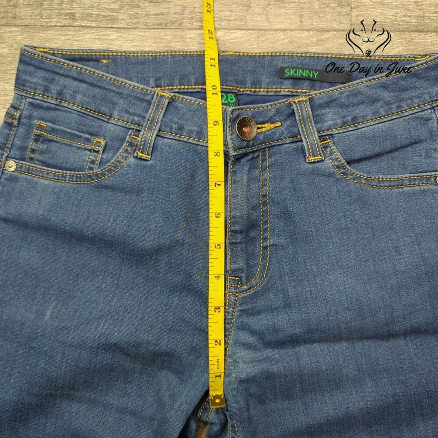 Benetton Vintage Skinny Jeans Size 28 (6)