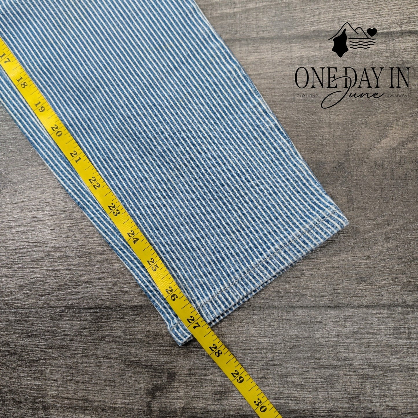 Calvin Klein High Rise Skinny Jeans Size 10 (30)