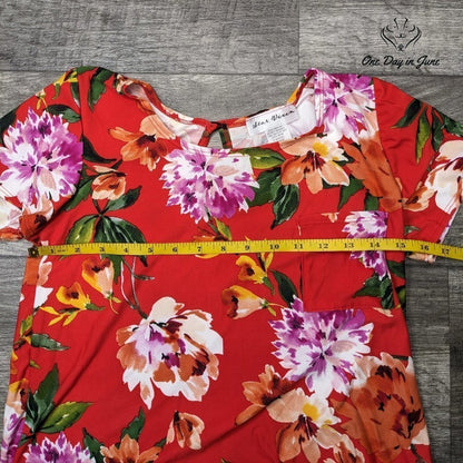 Star Vixen Short Sleeve Floral Top Size S