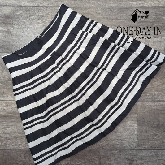 Loft Flare Skirt Size 4