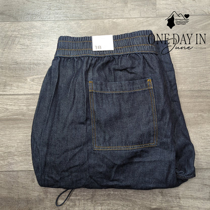 Lane Bryant Mid Rise Short Crop Jeans Size 18 Short