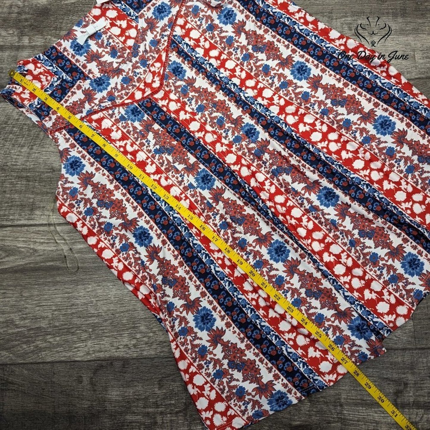 New Directions Petite Sleeveless Top Size PXL