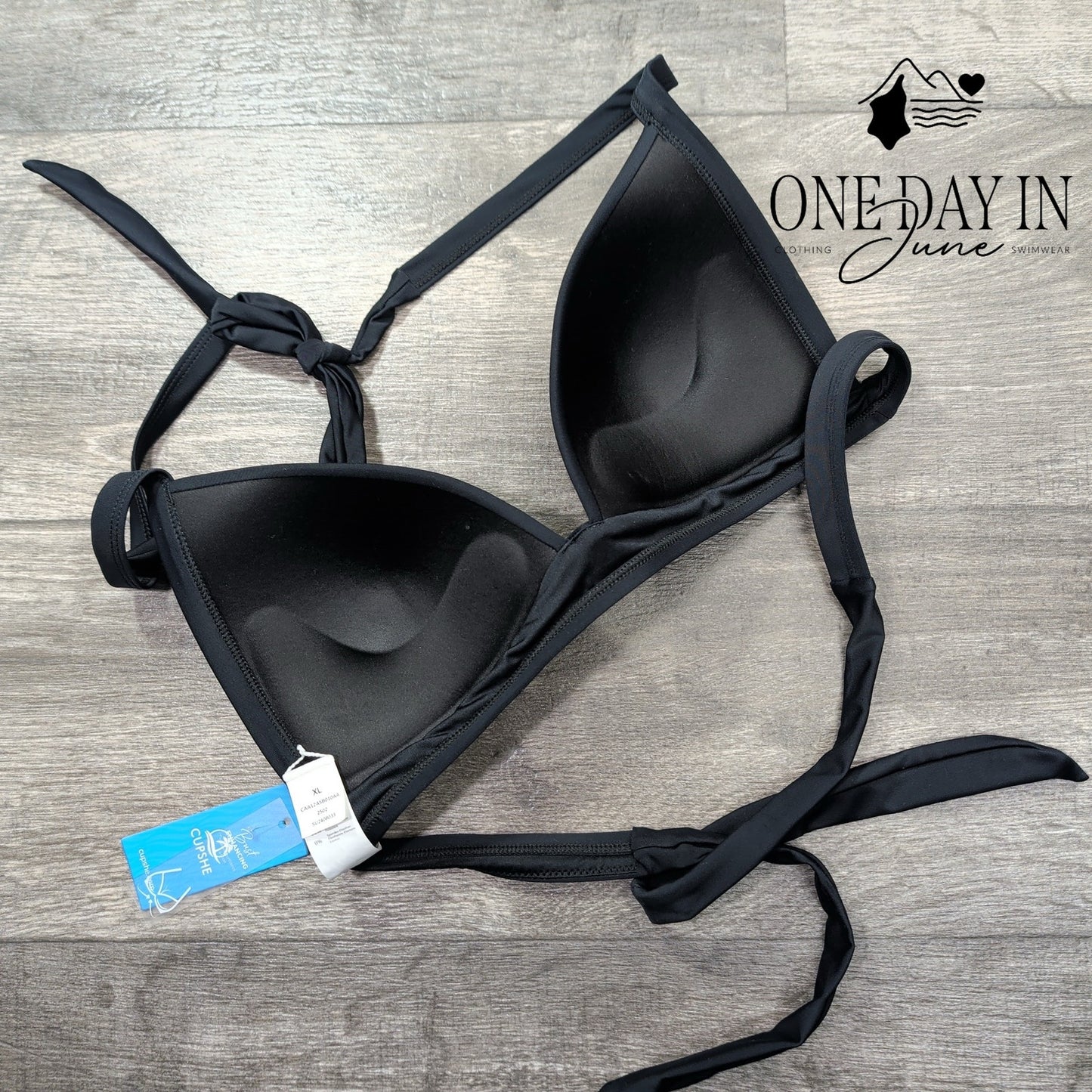 Cupshe Bust Enhancing Halter Bikini Top Size XL