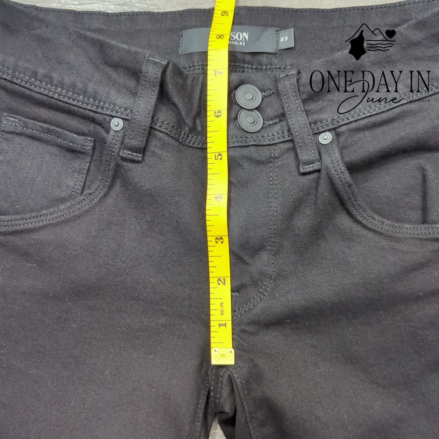 Hudson Collin Mid Rise Skinny Jeans Black Size NWT $205 Size 23 (00)