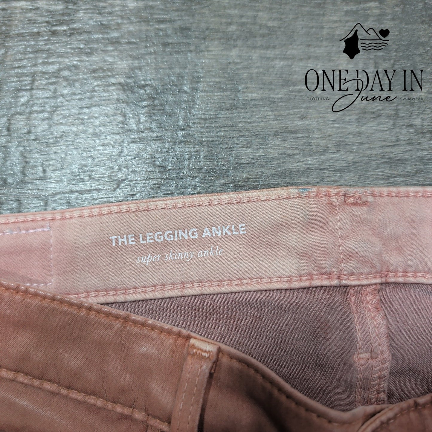 AG Adriano Goldschmied Legging Ankle Coated Super Skinny NWT $215 Size 4 (27)