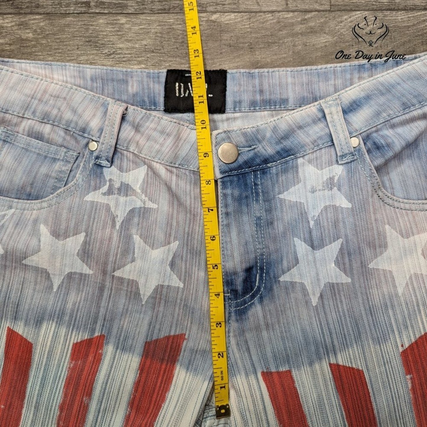 DAZL American Flag Cropped Jeans Size 16