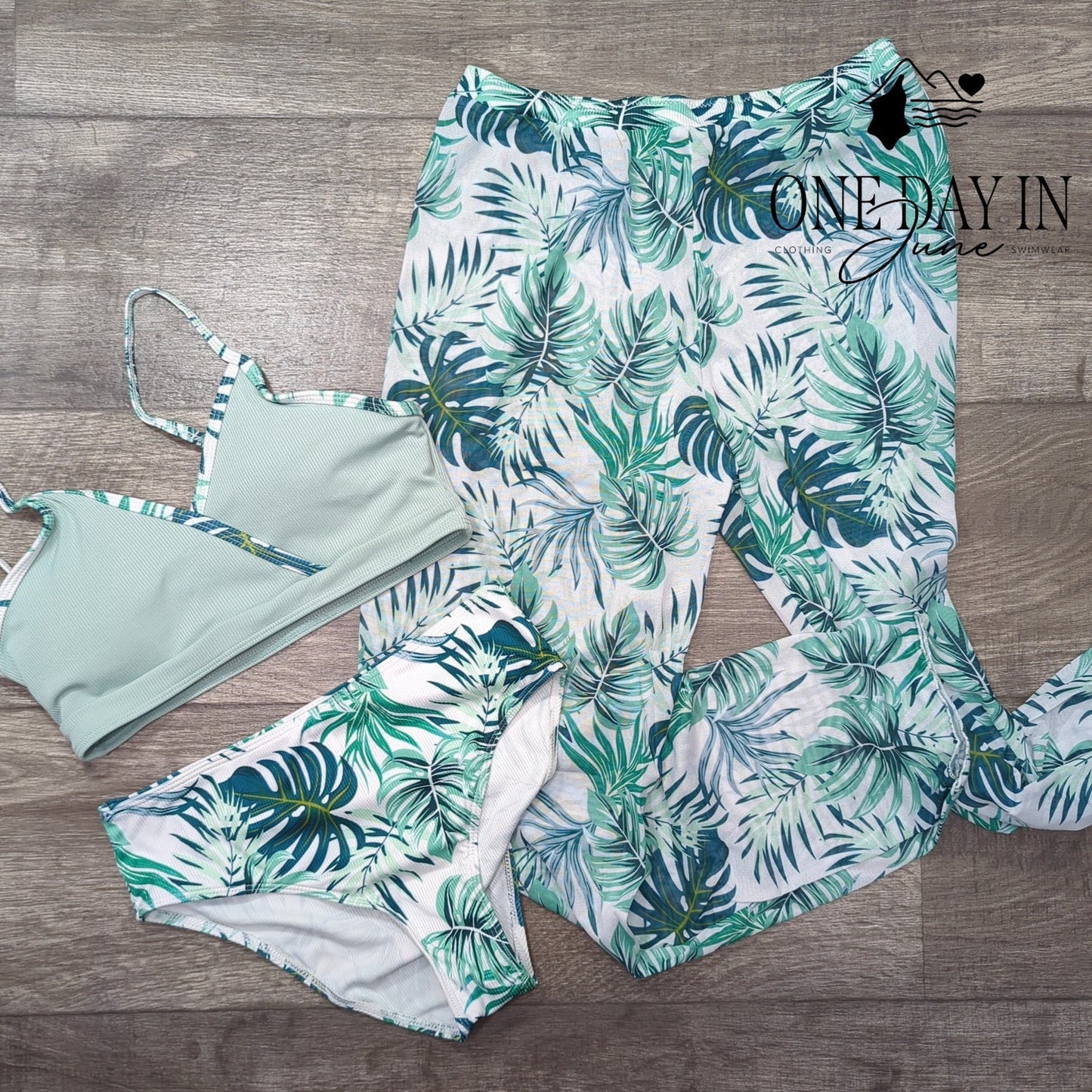 Adisputent Girl's Ribbed 3 Piece Bikini Swimsuit Size 12-13Y