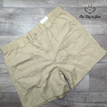 St. John's Bay 7" Hiking Shorts Size 44